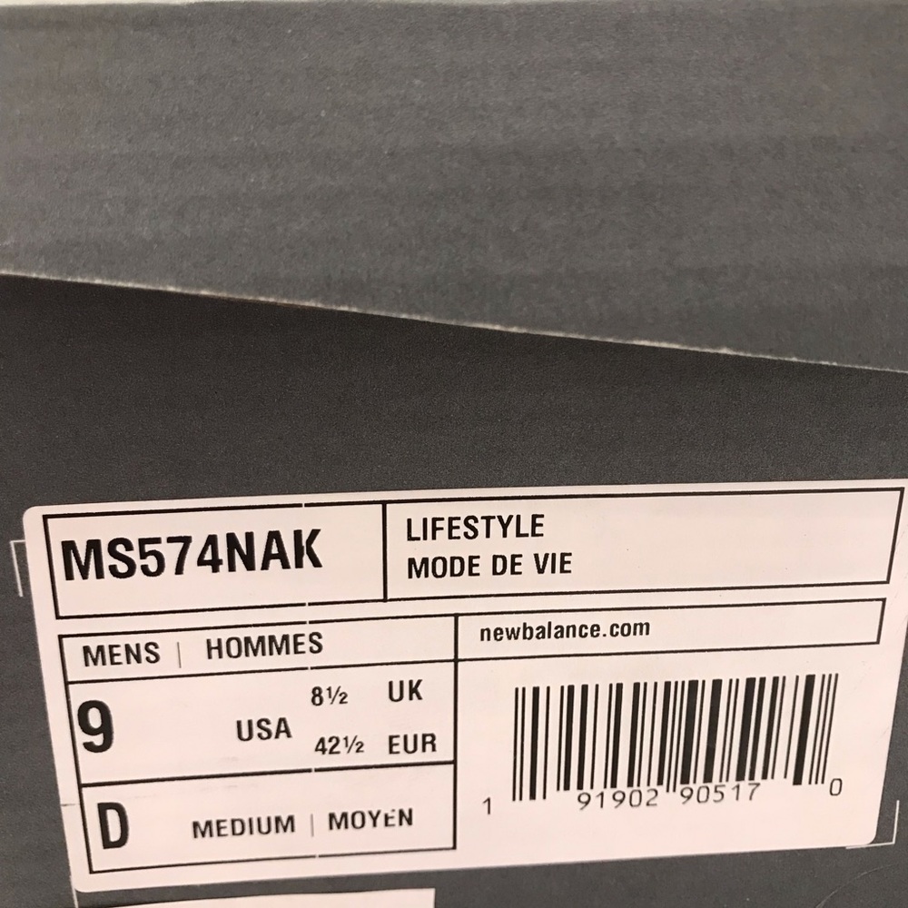New balance shoes - Picture 4 of 8